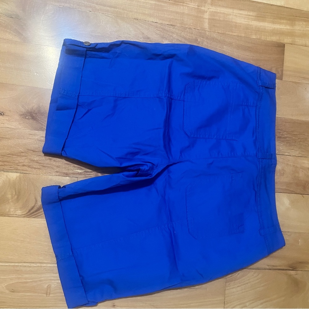 Ricki’s shorts. Woven light weight - Picture 3 of 4